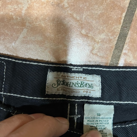 St. John bay jeans - Picture 2 of 3